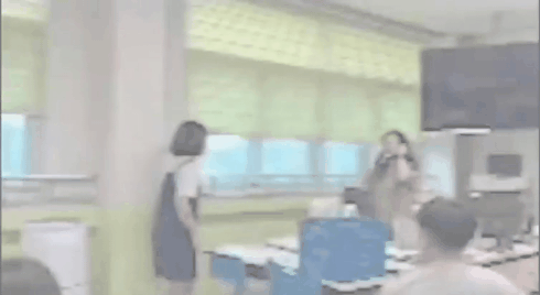여교사 폭행한 5학년 초등 여학생 영상