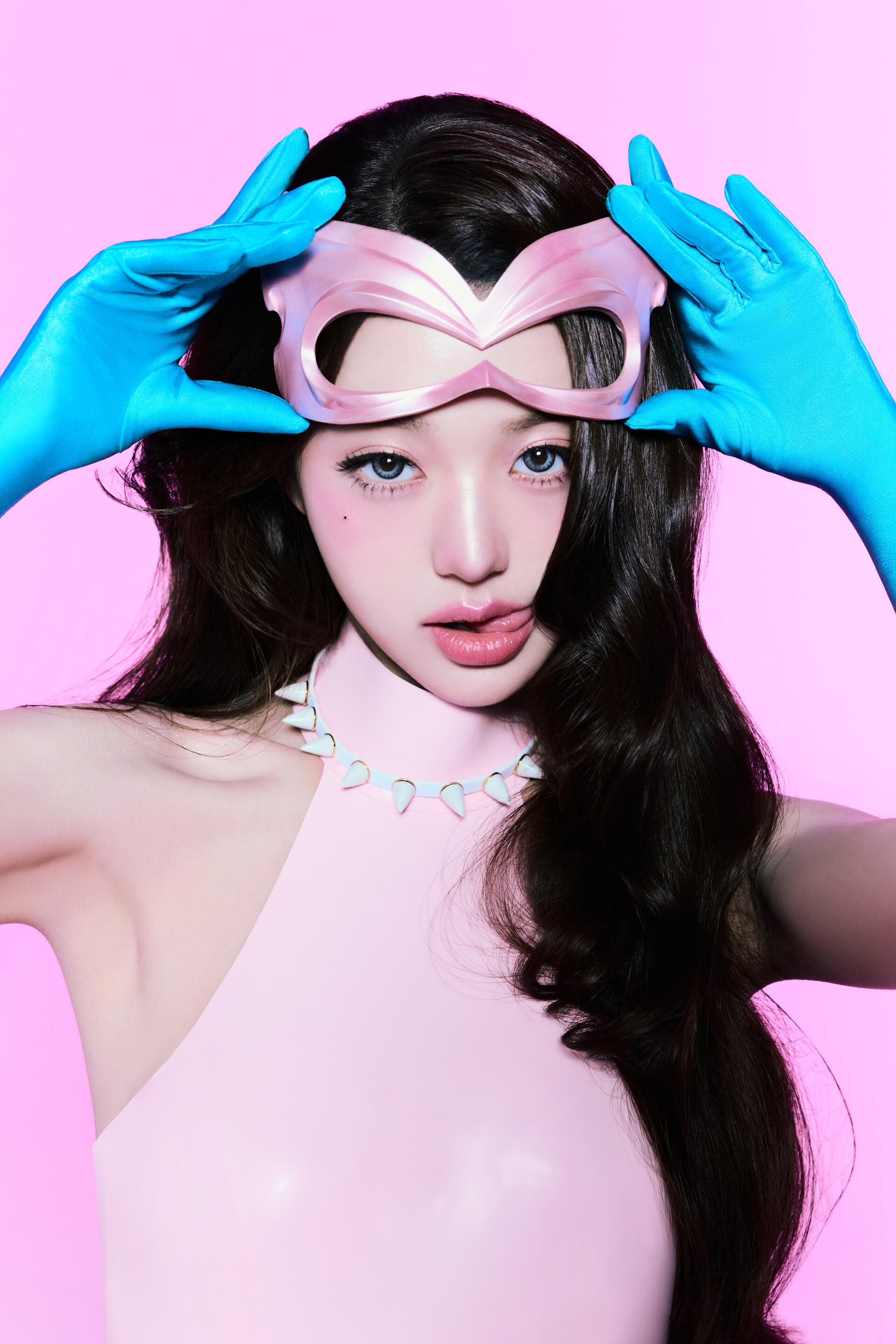 아이브 IVE EP <Looks Can Kill> ‘GIRL HERO’ Concept Photo 장원영 이서 리즈 (4)