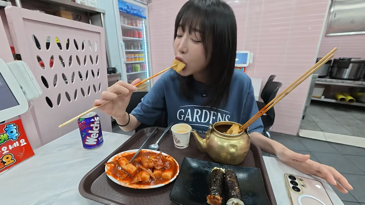 의정부 제일시장 간단히 점심 먹방한 쯔양 근황 ㄷㄷㄷ (8)