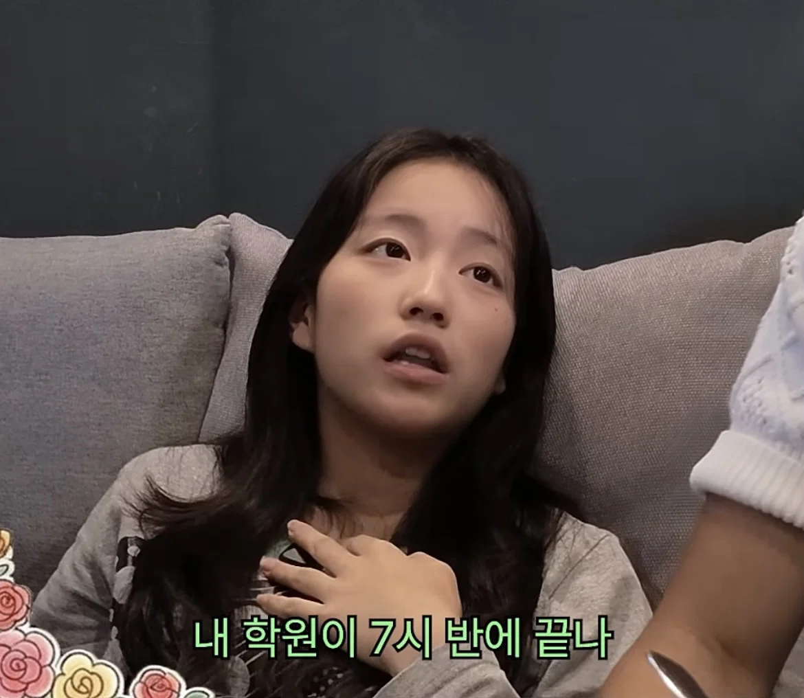 이지현이 중1딸과 통금시간으로 많이 싸웠다고 하는데...어떻게 생각하는지 (2)