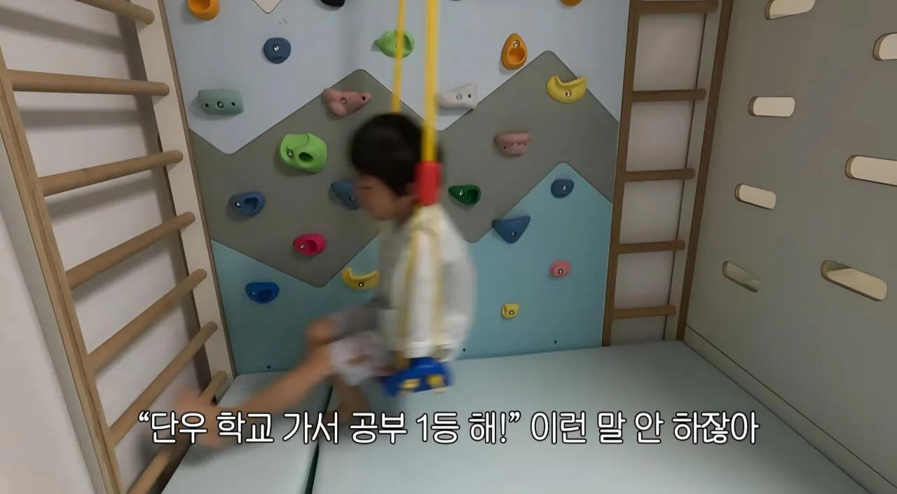 48633.jpg 학교 가기 싫다는 아들 훈육하는 매미킴 김동현 ㅠㅠㅠㅠ