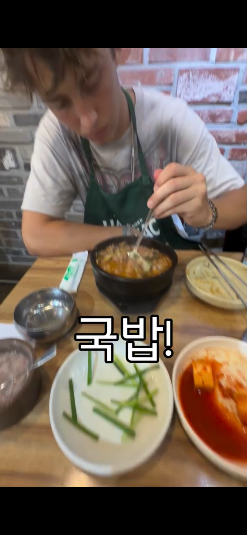 한국에 치폴레 생겼단 소식을 들은 외국인 형아들. (5)