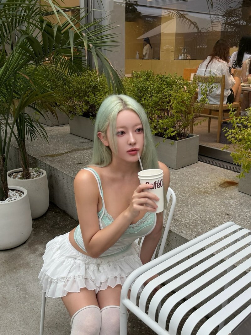후방 ㅡ Seon_h_e 인스타 (2)
