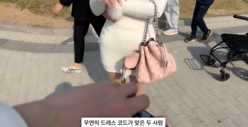 칭다오의 기적. 한국좋아하는 중국미녀 싱싱이랑 데이트하기. ㄷㄷㄷ (13)
