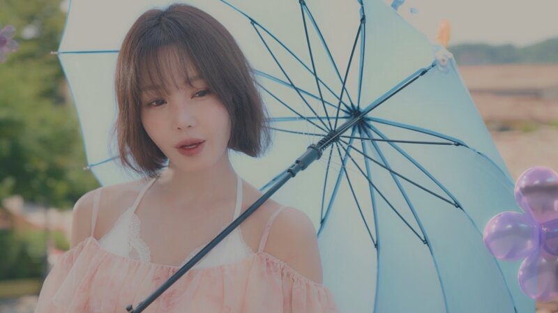 단발머리 한 84년생 남규리 비주얼 (6)