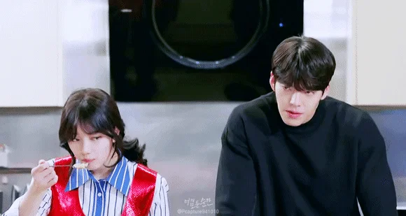 취향따라 갈리는 수지 인생케미...jpgif (8)