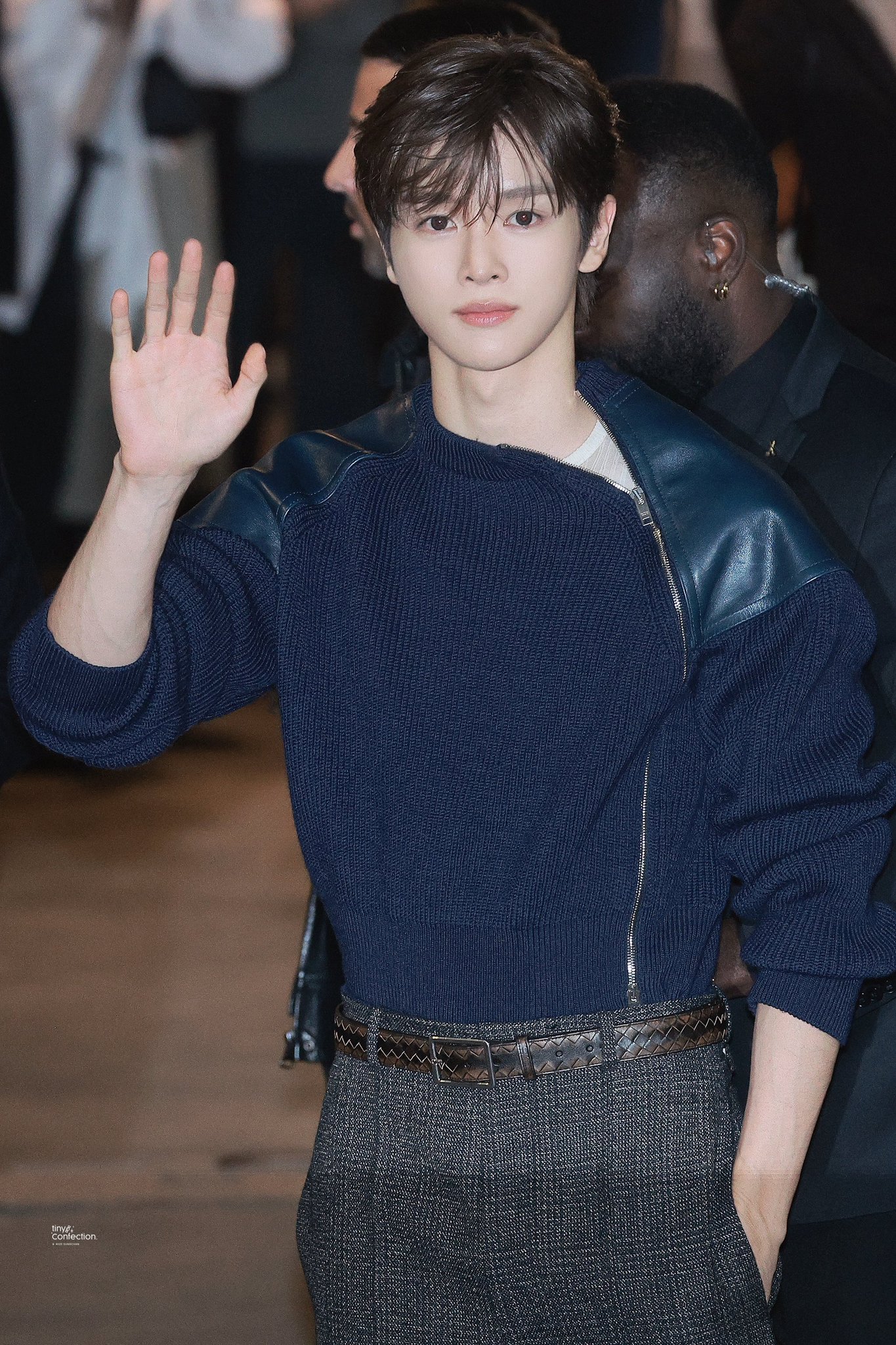 실시간 밀라노🇮🇹 보테가 베네타 쇼 참석한 라이즈 성찬 (19)