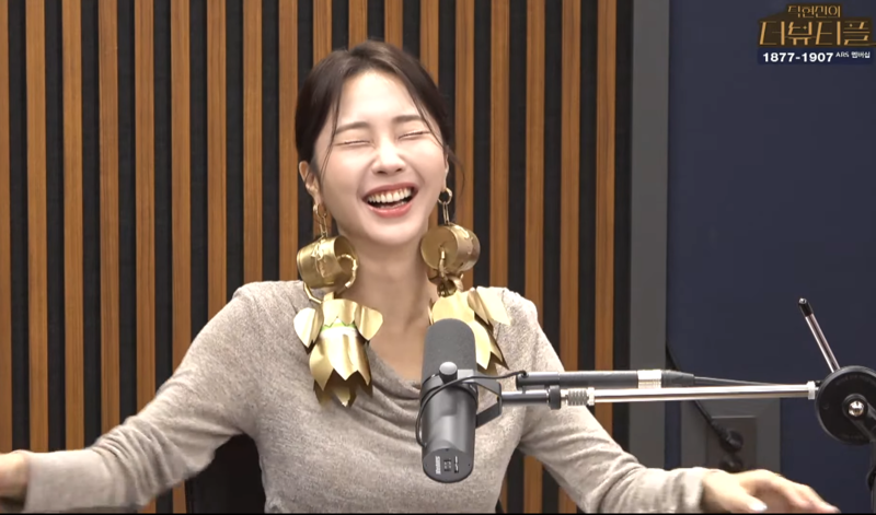 오늘자 탁현민 권민정 근황 (3)