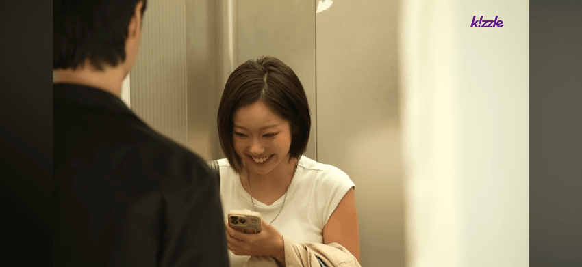 잘생긴 남자가 엘리베이터에서 쳐다본다면? (15)