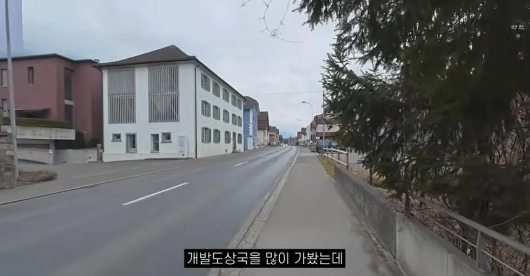 100만 여행유튜버가 깨달은 인생에서 가장 중요한것.jpg