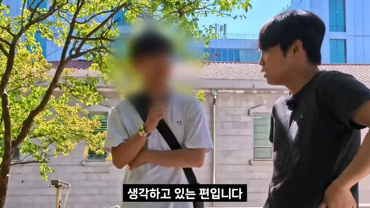 종교는 인간이 만들었다는 서울대생, 목사는 답할 수 있을까.mp4_20261001_152519.273.jpg 서울대생이 목사에게 말하는 종교는 인간이 만든것이라는 이유