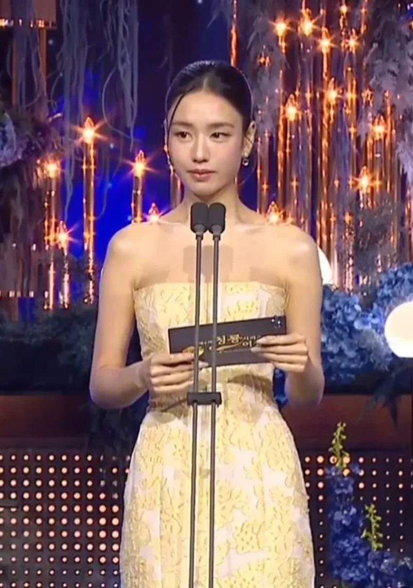 👗@ 안은진에게 제일 찰떡인 드레스 골라주기 @👗 (6)
