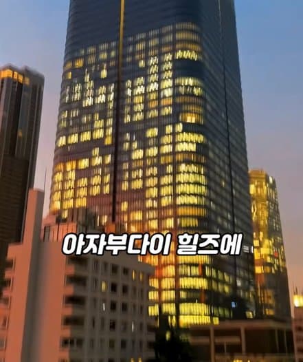 이젠 아이돌도 금수저여야 할 수 있다 (37)