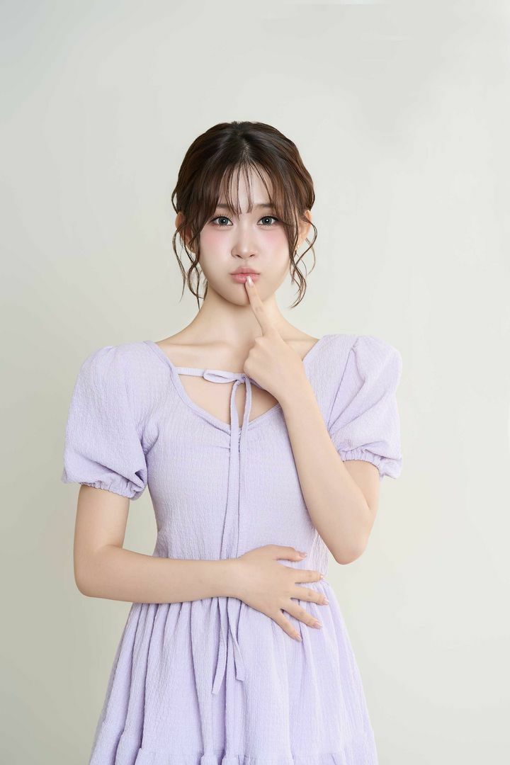 가수 김다현, 논란 이후 첫 무대. 밝은 모습으로 팬들에 감사 인사 전해 (4)