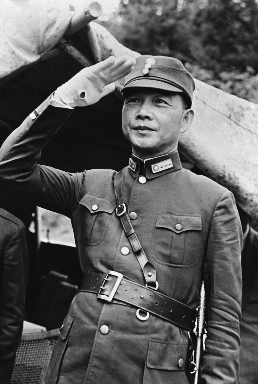 왕징웨이 컬러복원 짤에 달린 레전드 댓글 (4)