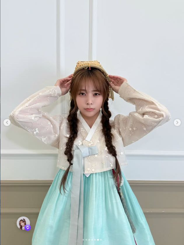 즐 추석!!! QWER 한복 (6)