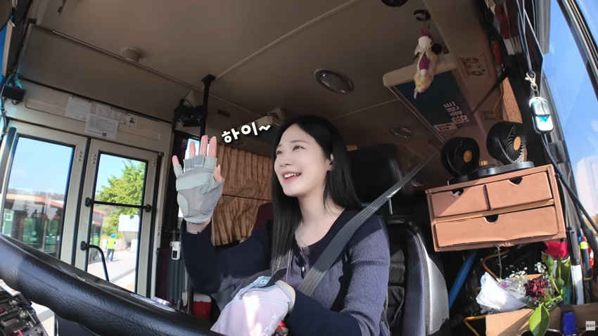 존예녀..여자 버스기사의 하루 (6)