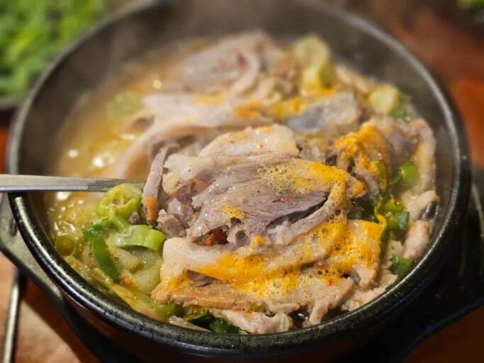 이견없는 전국에서 가장 유명한 순대국집 (3)