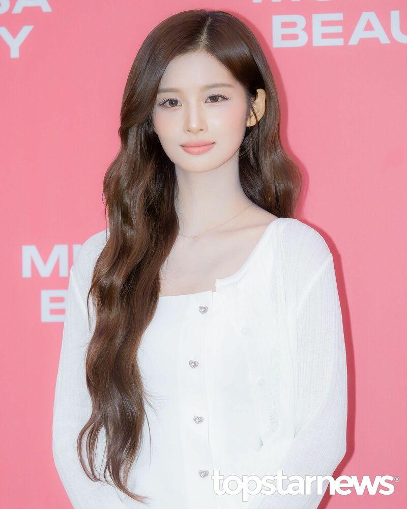 엔믹스 설윤 (4)