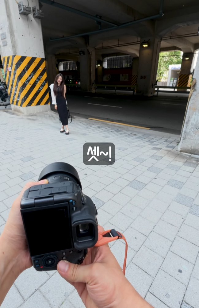 존예녀에게 사진 찍어주겠다고 했는데 뷰티모델 (13)