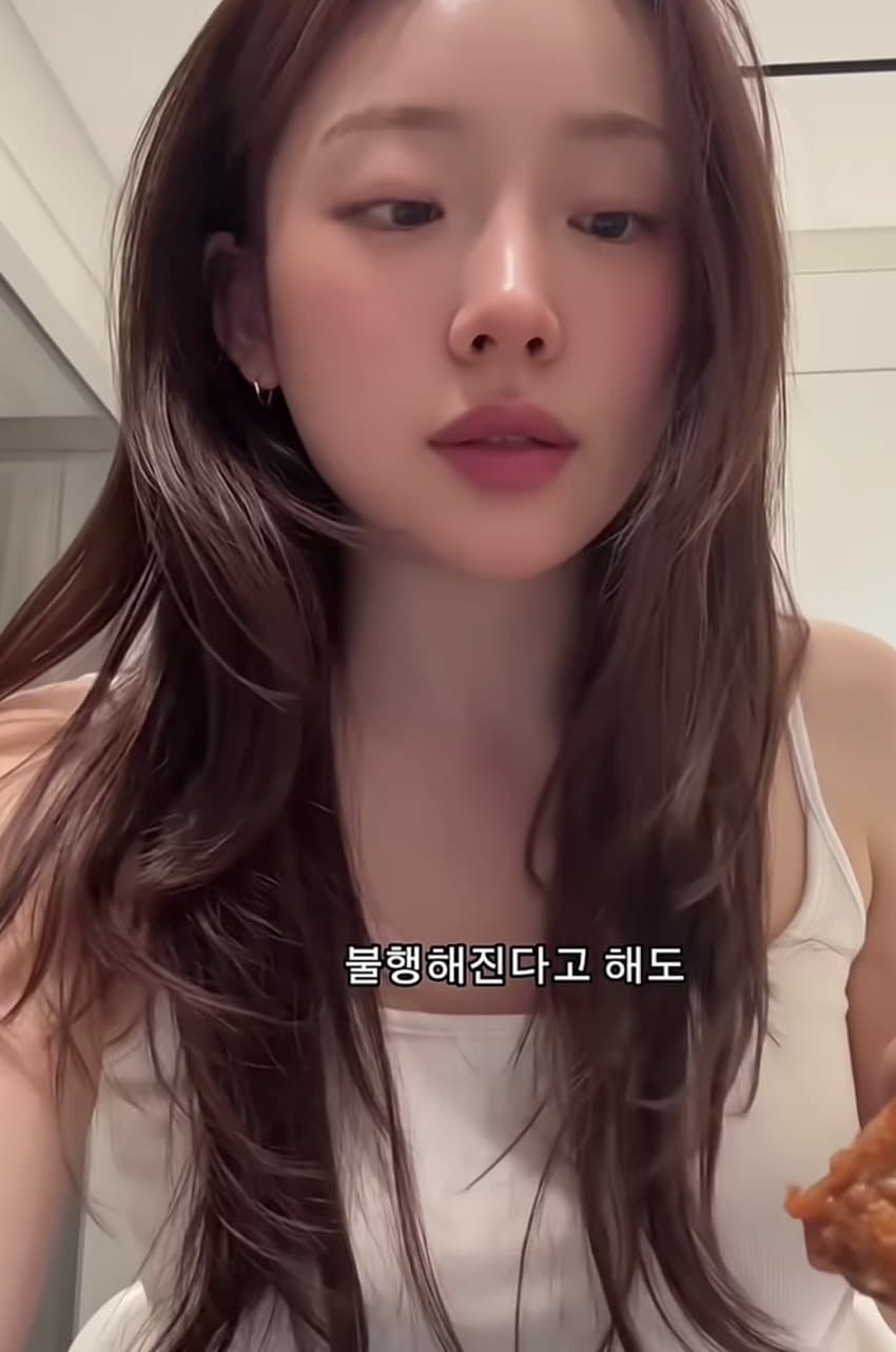 여자만 보면 화가나서 악플다는 도태남에 일침하는 미녀 (19)