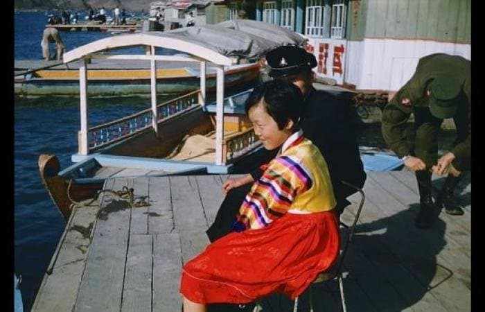 싱글벙글 세계 최빈국 시기, 1950년대 대한민국 컬러사진 모음 (10)