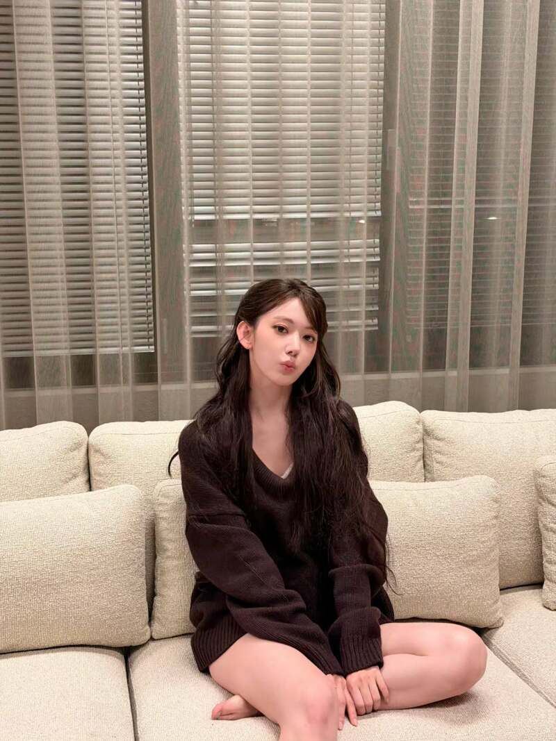 사쿠라 언더붑 (르세라핌) (2)