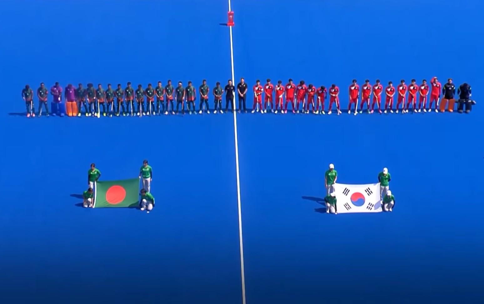 일본 이것들 미친거 아닌가요? 애국가 대신 북한국가를...