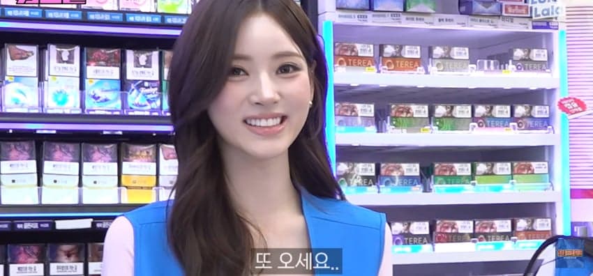 워크맨에서 역대급 편의점 미모 알바녀로 화제인 안나... (23)