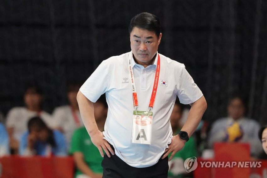 한국 여자 핸드볼, 일본 꺾고 8년 만에 정상 탈환 (6)