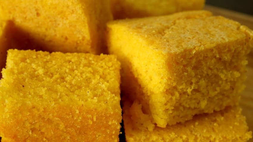 싱글벙글 50년 전 초딩 급식으로 나왔었다는 빵 (5)