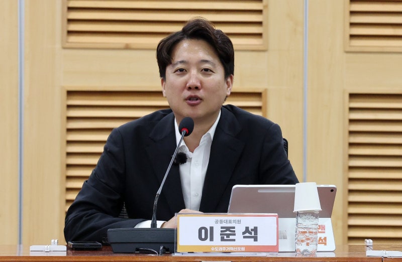 野 "조달청 ‘나라장터’ 1년간 5600억 폭리…구매계약 81%" (5)