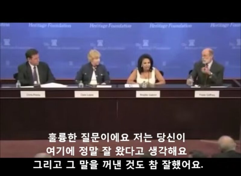 "다수의 평화주의자는 상관없습니다" (6)