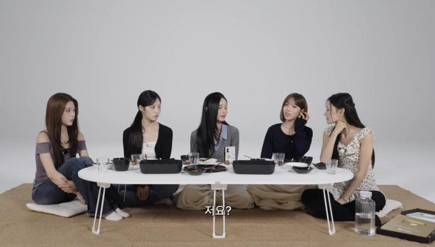 깜짝 .. 리센느 PD가 생각하는 인기 ㄹㅇ . (76)