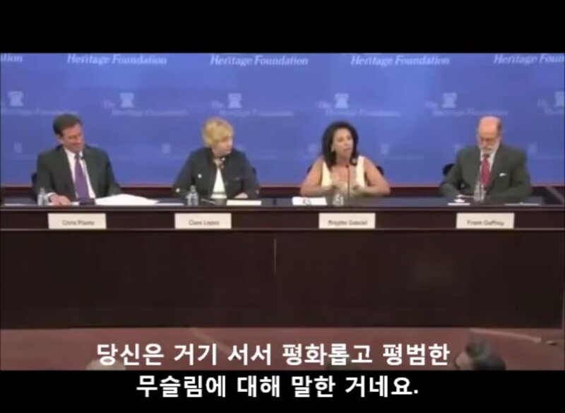 "다수의 평화주의자는 상관없습니다" (30)