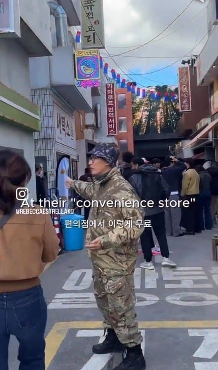영국 금발 백인 여신과 함께 런던 콜옵 한국거리 팝업가보기. .. (10)