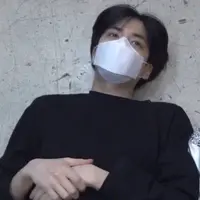 미대사람들 왜 복도 바닥에 눕는 건지 모르겠음