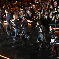 BTS 공연 하이브측 추산 10만여명은 아무것도 아닌 넷플릭스 시청자수..ㄷㄷ