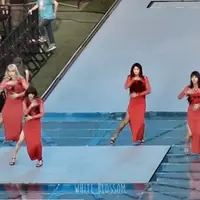 남자가 여장한거 티가 안날 수가 없음